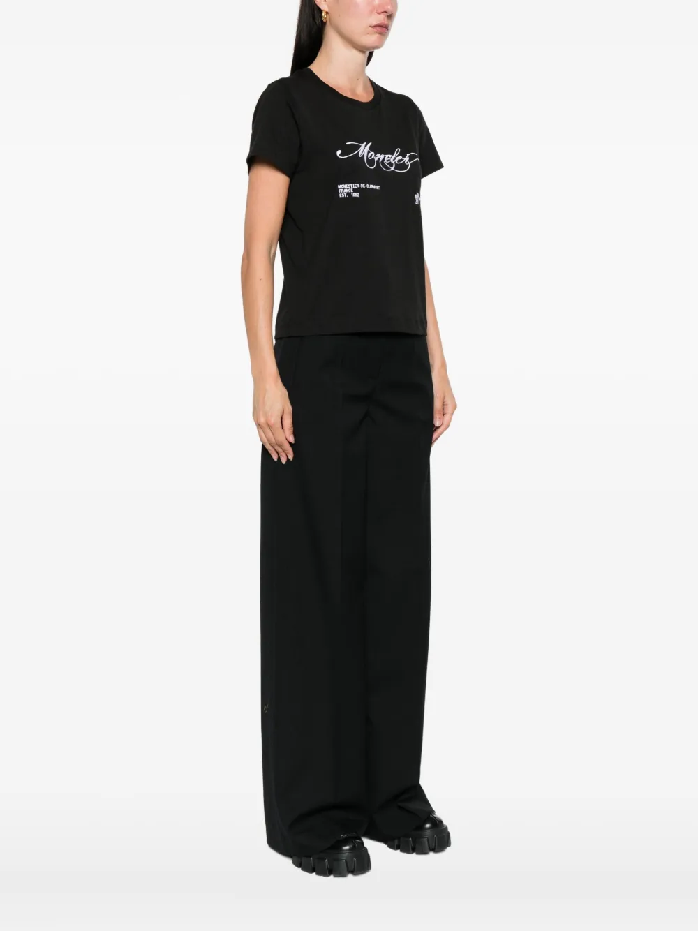 Moncler Katoenen T-shirt met geborduurd logo Zwart