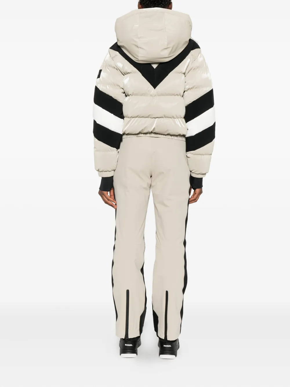 Mackage Kairi-glo Logo-detail Ski Jacket In Neutral