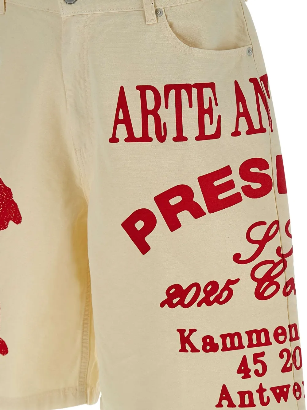 Arte Antwerp Shorts met print Beige