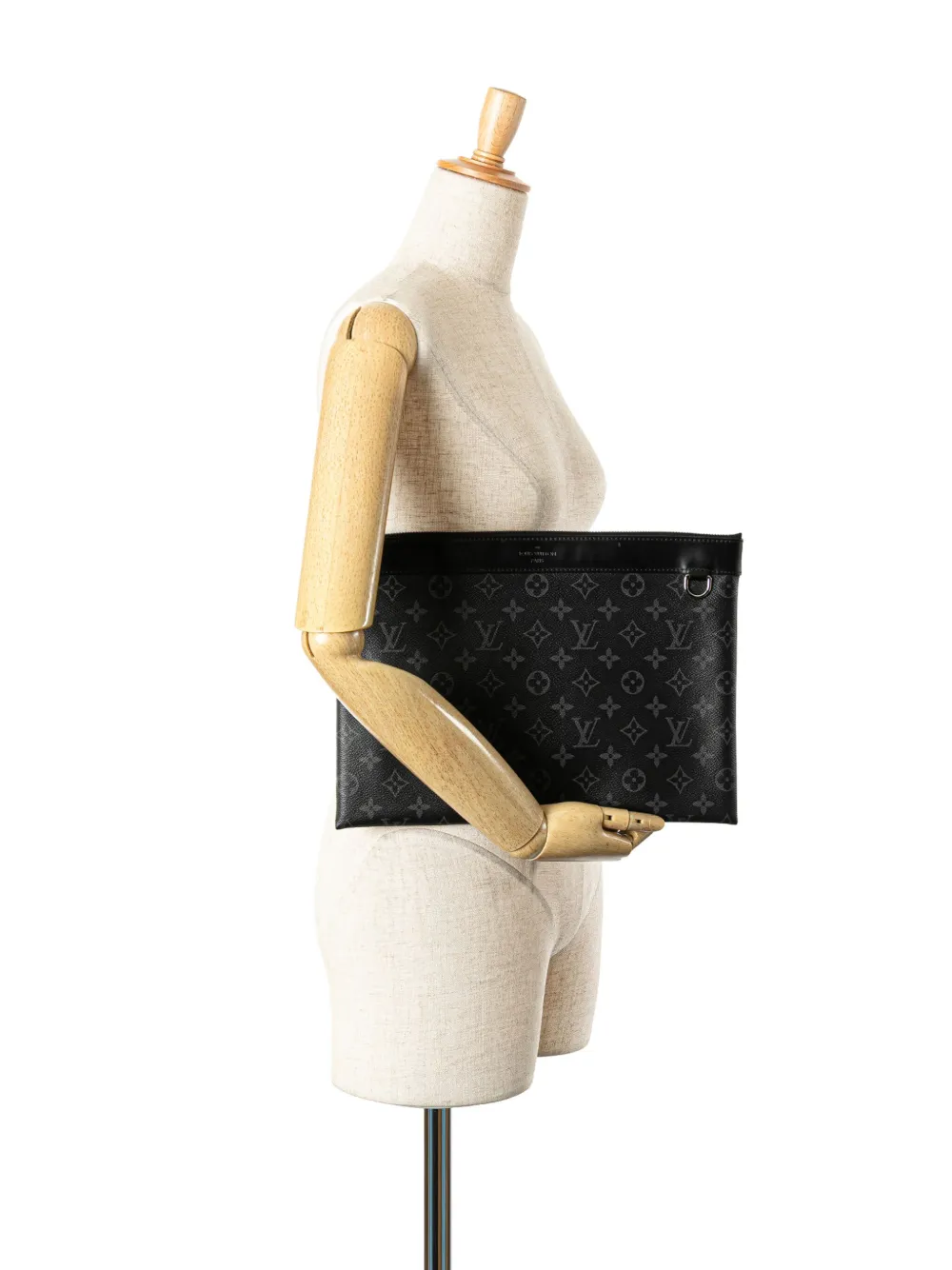 Louis Vuitton Pre-Owned 2017 Monogram Eclipse Discovery Pochette GM clutch bag | Pre-Owned | Image 2