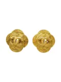 CHANEL Pre-Owned 1996 clover-motif CC earrings - Gold