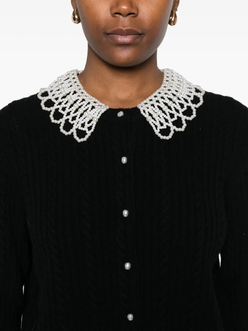 Maje Kabelgebreid vest verfraaid met imitatieparels Zwart