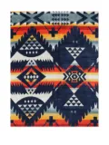 Pendleton tribal-pattern fleece towel - Blue