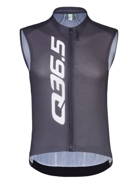 Q36.5 Gregarius Signature  sleeveless top