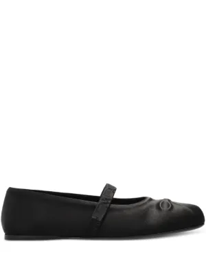 MM6 Maison Margiela Atomic サテン フラットシューズ | ブラック