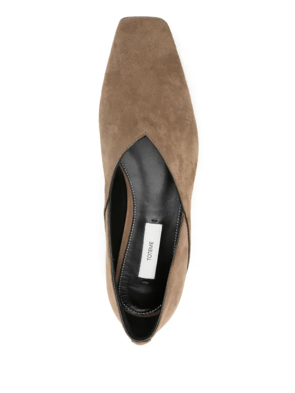 TOTEME スエード フラットシューズ | ブラウン | FARFETCH JP