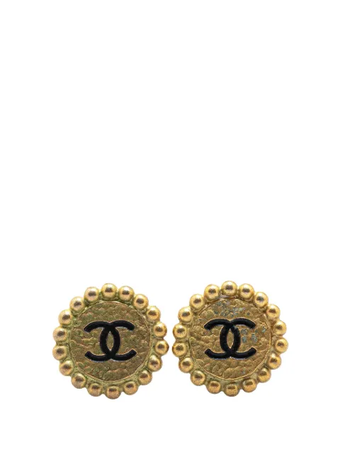 CHANEL Pre-Owned aretes ba�ados en oro CC Button Clip On Earrings 1994