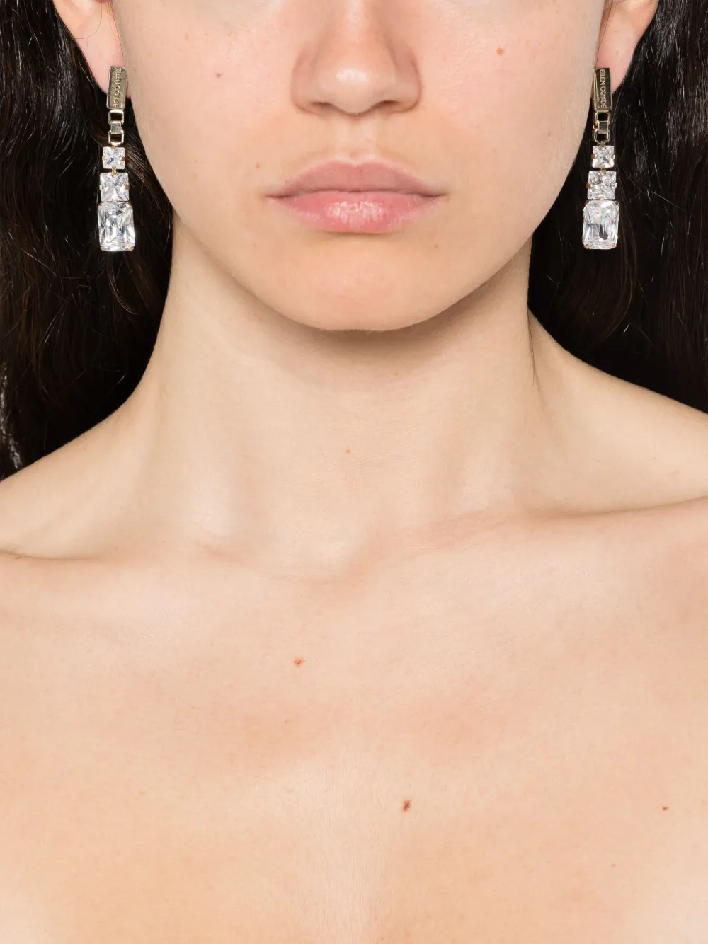 Ellen Conde aretes Trust but Verify | Image 2