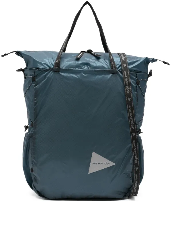 And Wander ロゴ トートバッグ | ブルー | FARFETCH JP