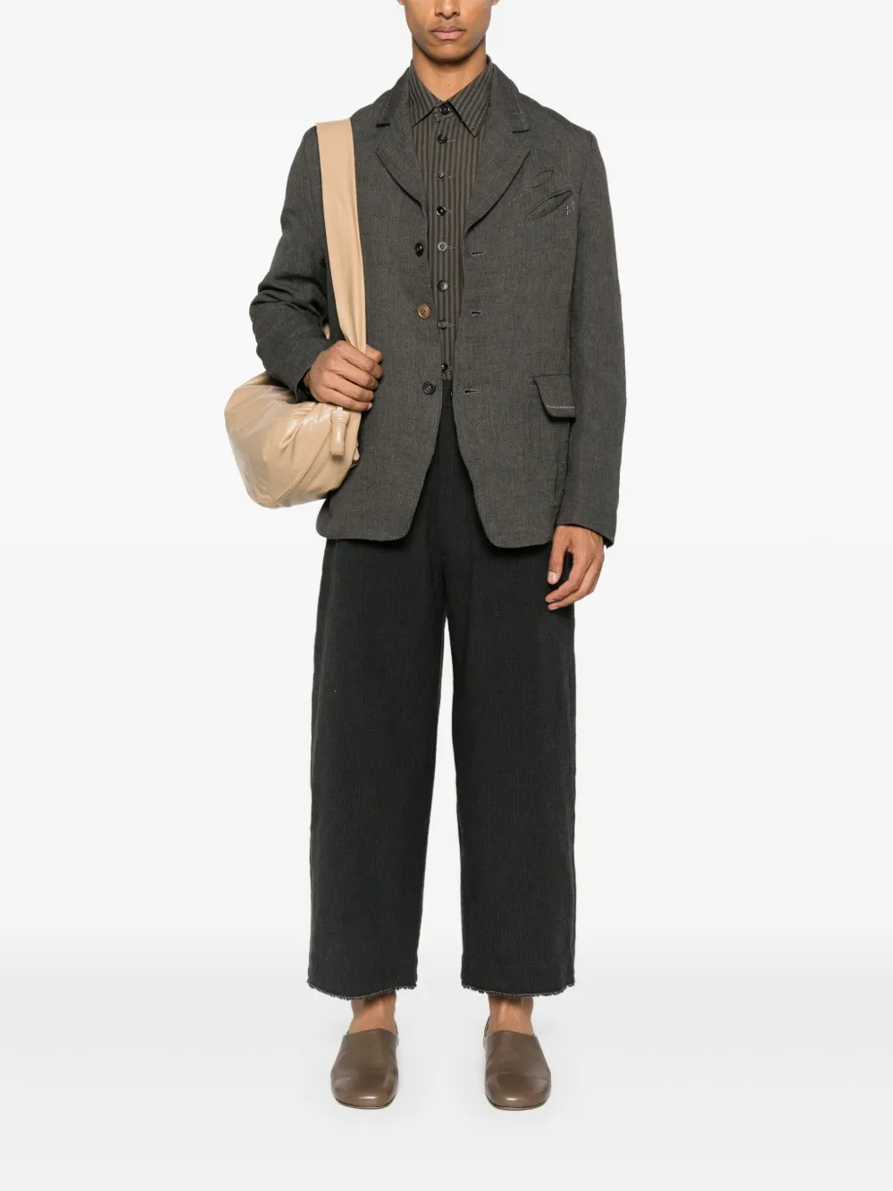 A Tentative Atelier V-cut trousers | Regular-Fit & Straight Leg Pants | Image 2