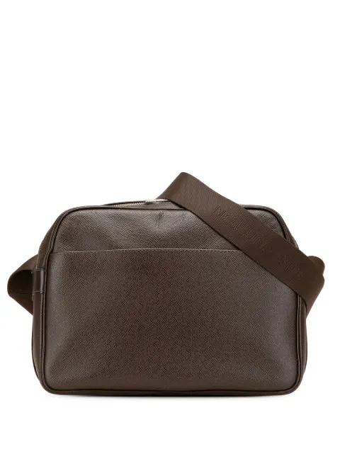 Louis Vuitton Pre-Owned 2006 Taiga Reporter PM crossbody bag