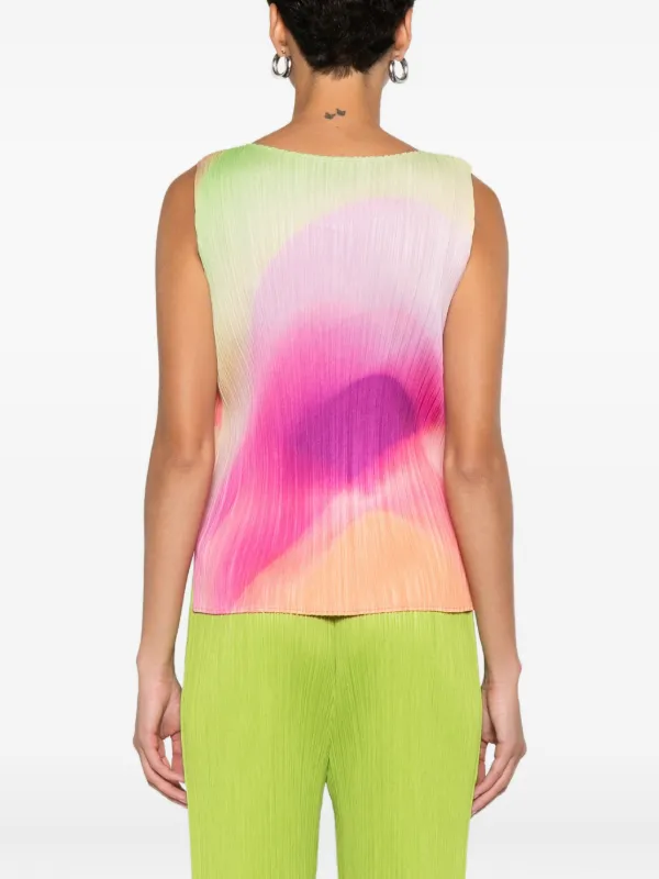 Pleats Please Issey Miyake groove-print Pleated Top | Green | FARFETCH
