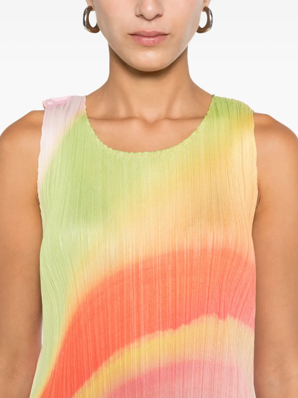 Issey Miyake Groove-print Pleated Top In Pink