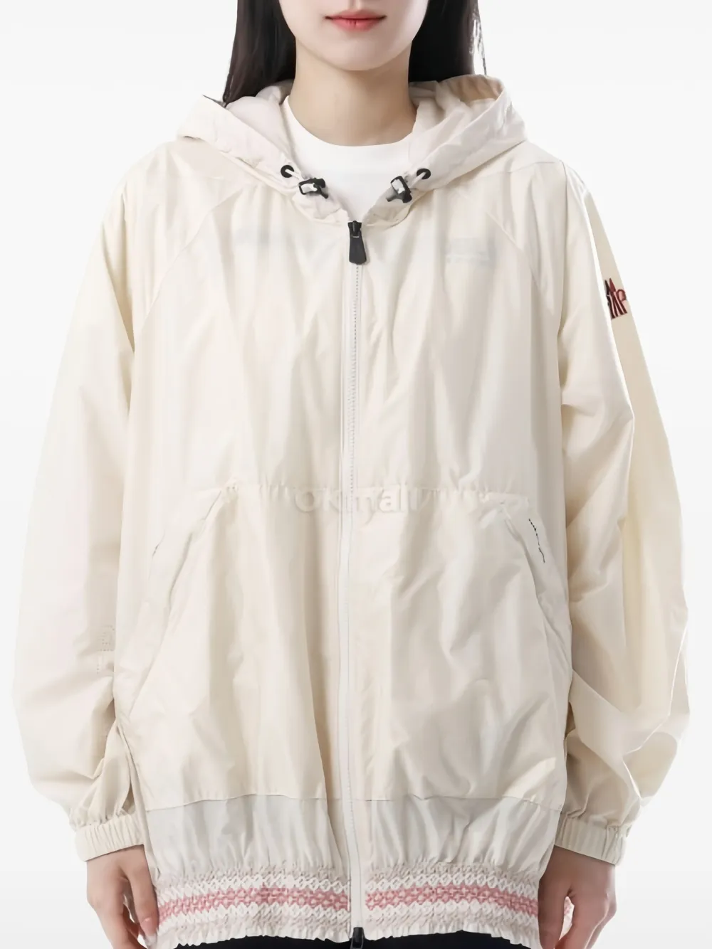 Moncler Grenoble Regenjas met verfraaide afwerking Beige