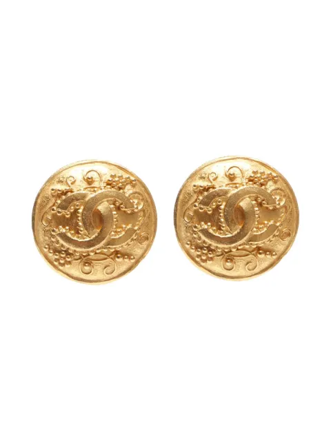 CHANEL Pre-Owned 1996 CC-engraved clip-on earrings
