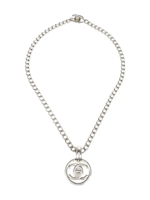 CHANEL Pre-Owned 1997 medallion-pendant necklace