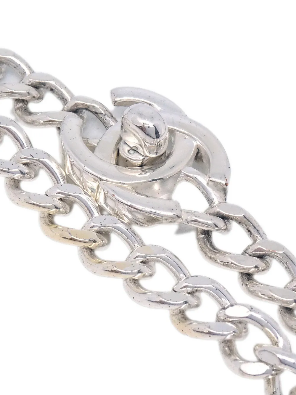 Pre-owned Chanel 1997 Medallion-pendant Necklace