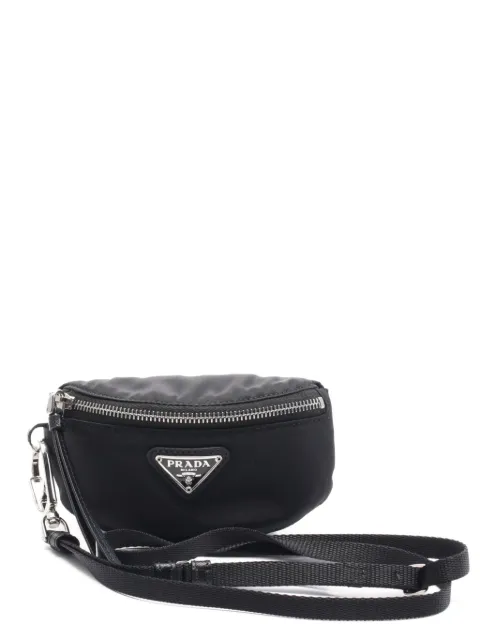 Prada Pre-Owned cangurera con logo triangular 2020