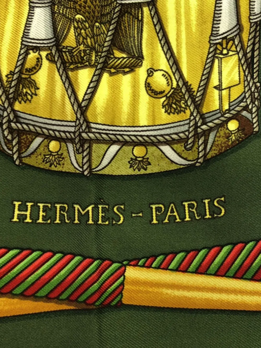 Pre-owned Hermes 2000s Emblem-print Silk Scarf