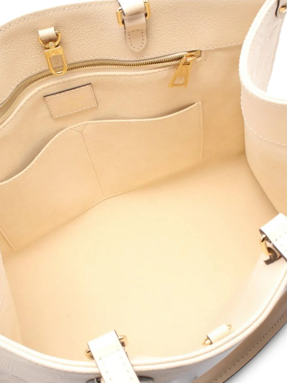 Pre-owned Louis Vuitton 2021 On The Go Mm Tote Bag