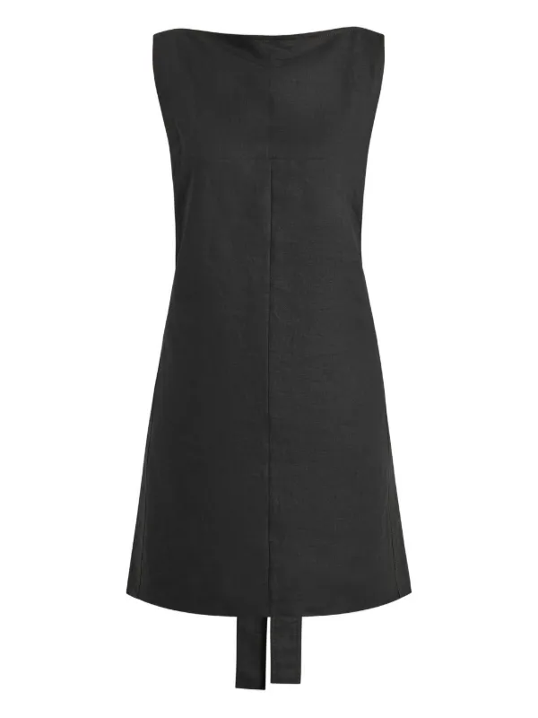 16Arlington Nia Dress in Black