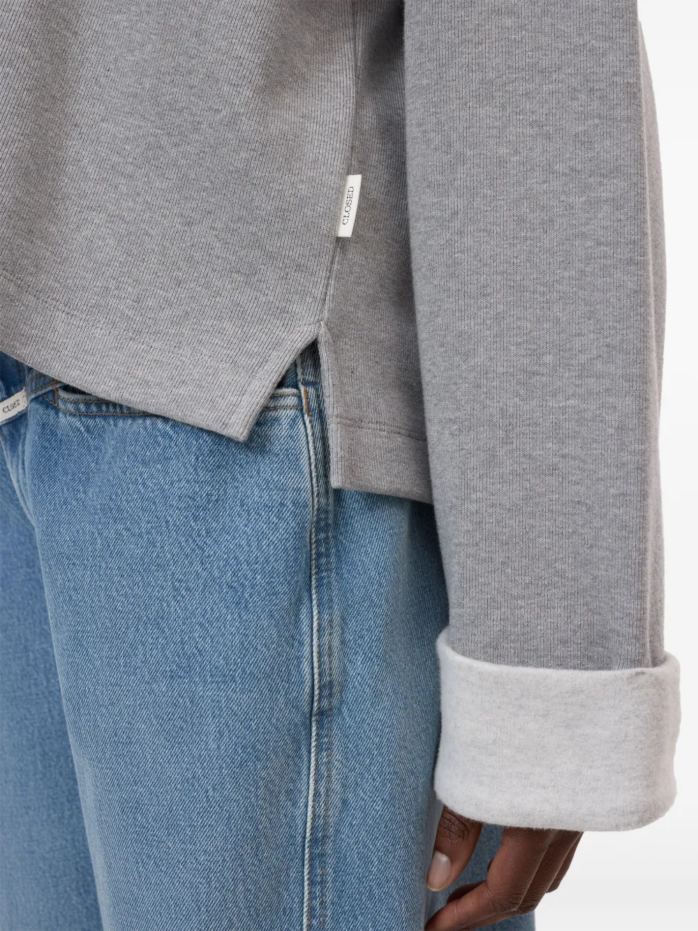 Closed Turn-up Long-sleeve Sweatshirt In Gray