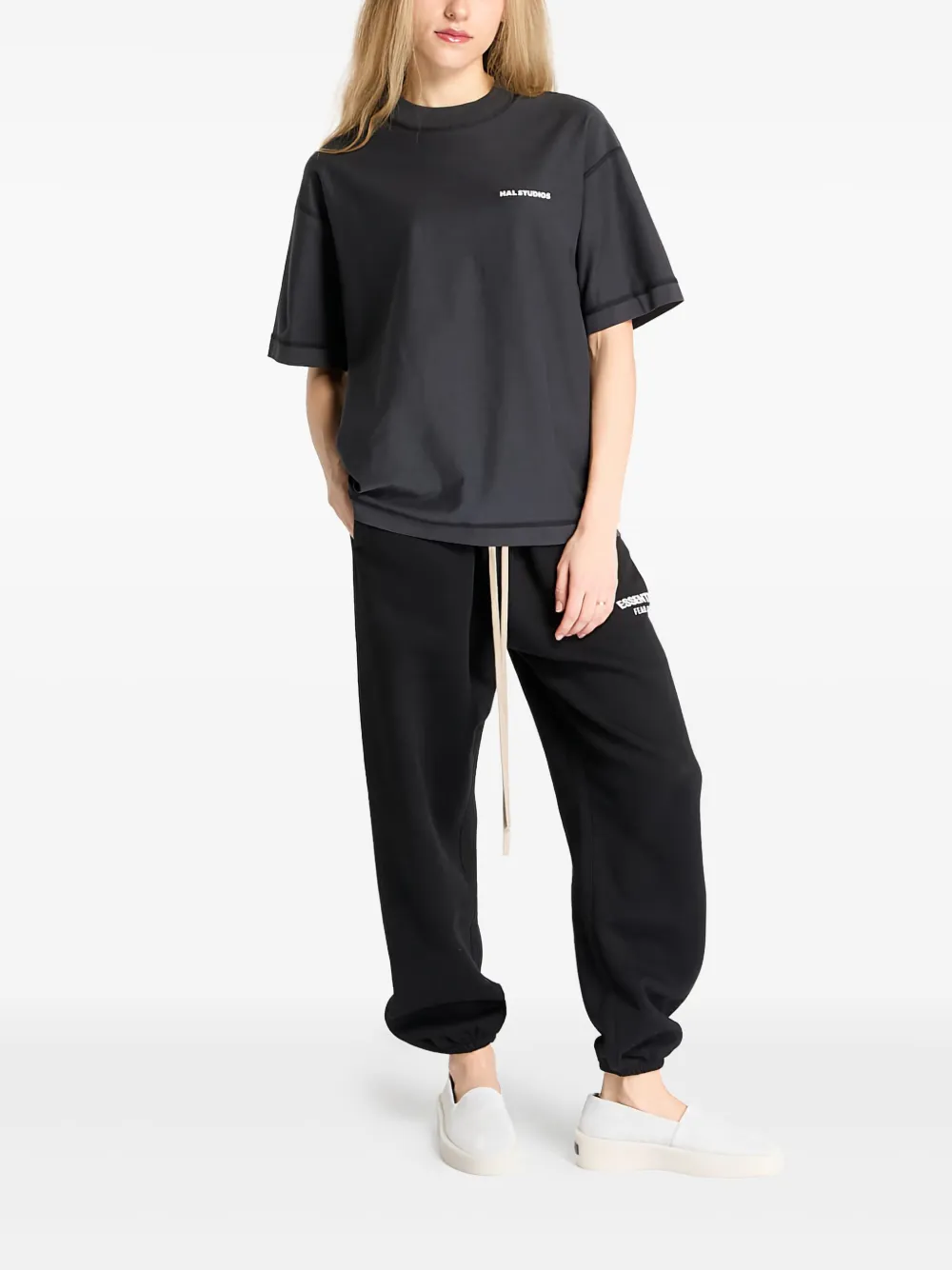 HAL STUDIOS® playera con logo | negro | Image 1