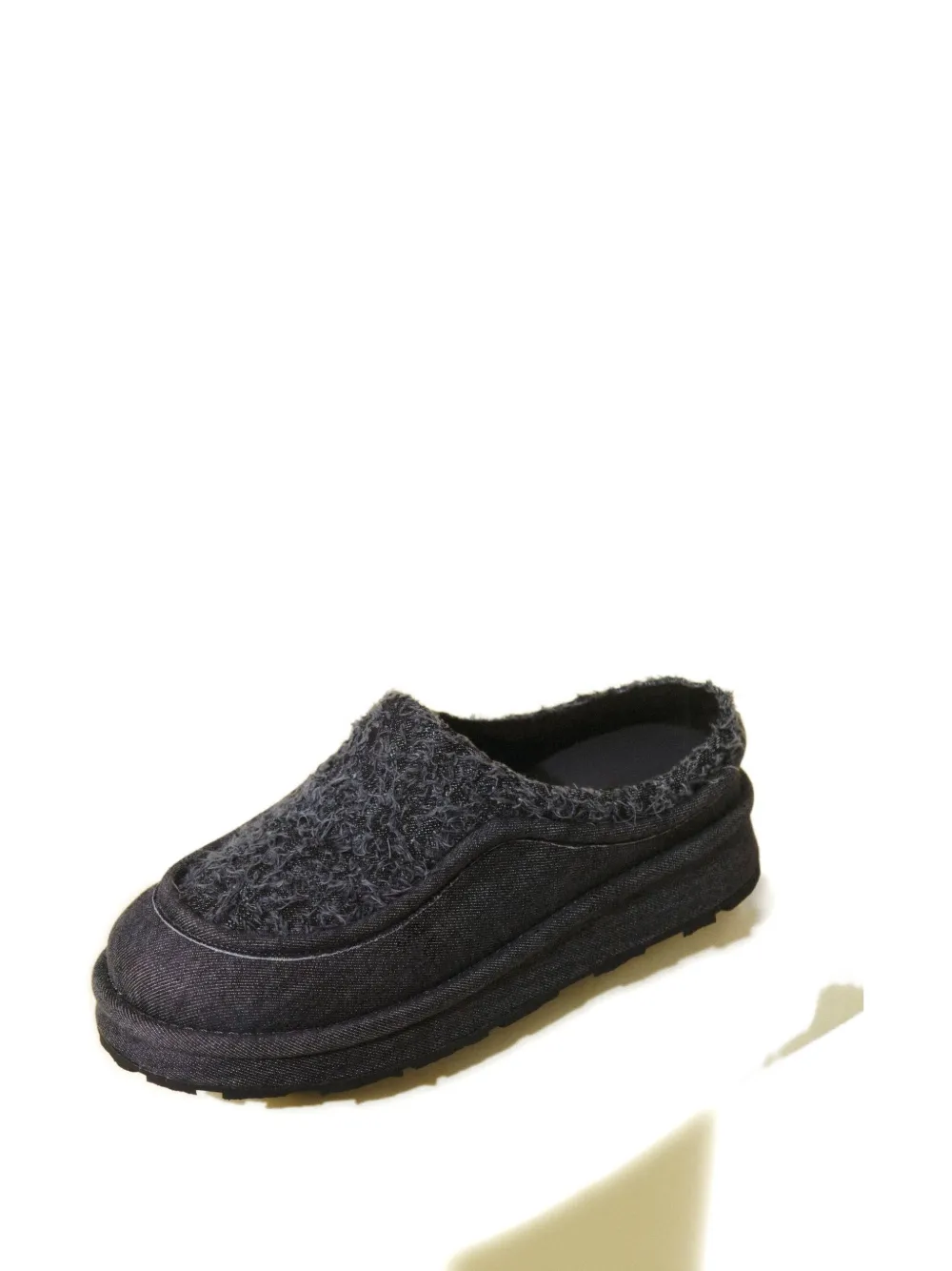 Axel Arigato Pillow Mules
