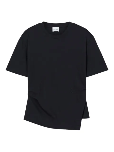 Closed side-split T-shirt