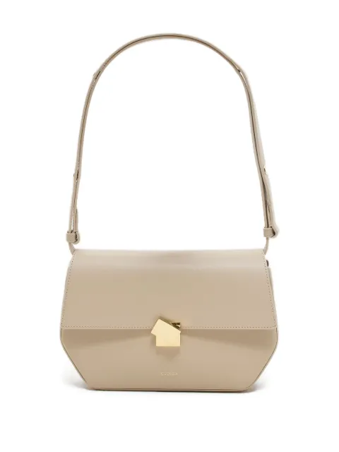 Closed leather shoulder bag