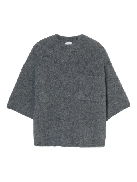 Closed short sleeve sweater