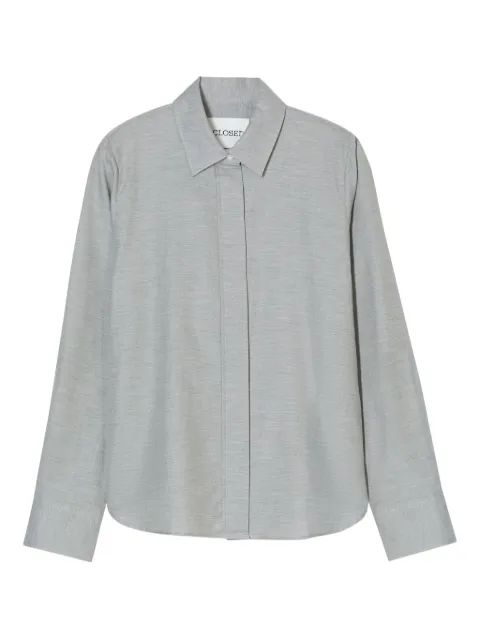Closed long-sleeve shirt