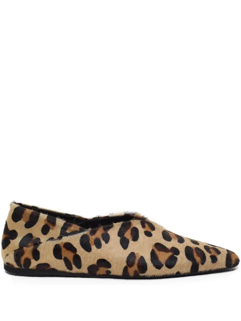 Closed flats con estampado de leopardo