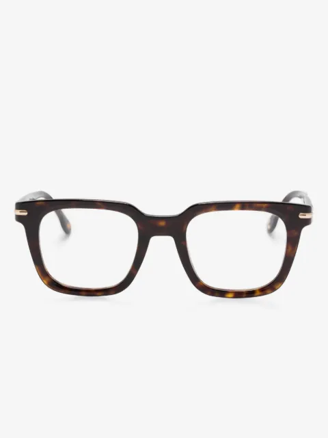 Carrera lentes con armazón cuadrada