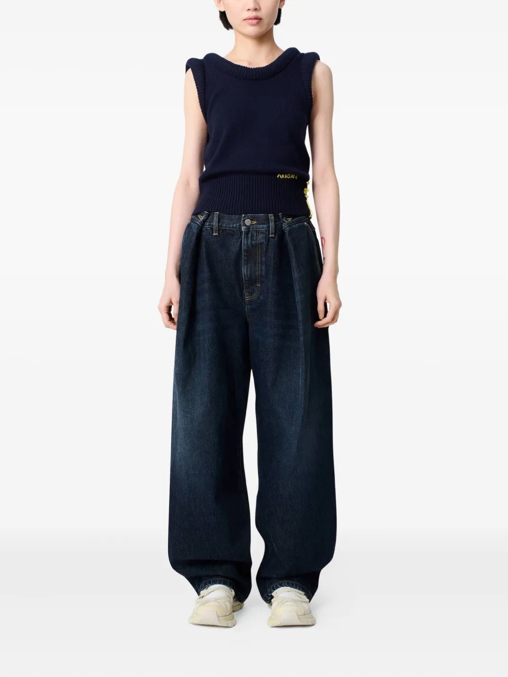 Axel Arigato Mouwloze top Blauw