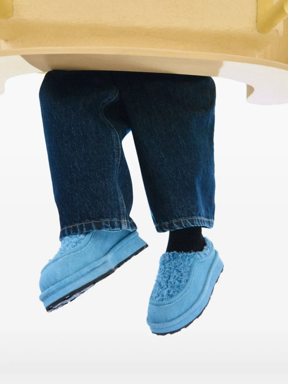 Axel Arigato Pillow mules Blue