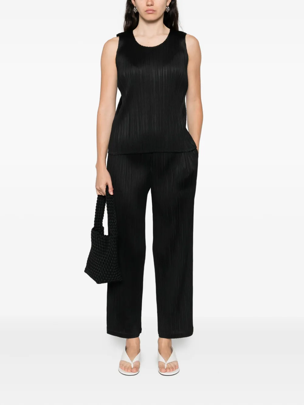 Issey Miyake Sleeveless Tank Top In Black