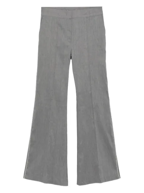 D.Exterior pressed-crease trousers