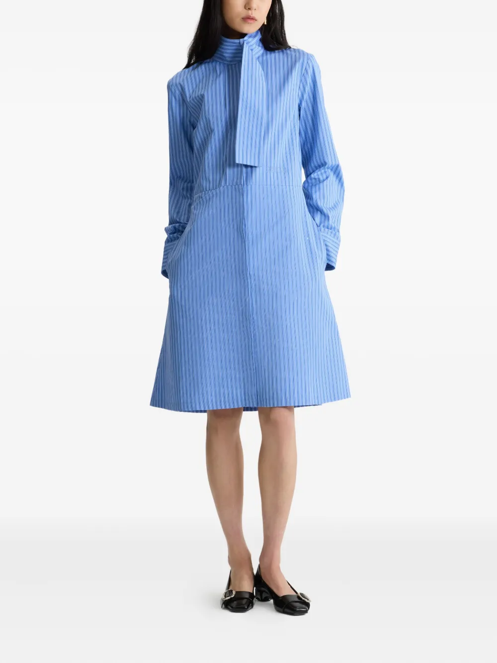 Patou Gestreepte blousejurk met sjaalkraag Blauw