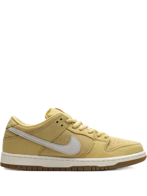 Nike SB Dunk Low "Saturn Gold" sneakers