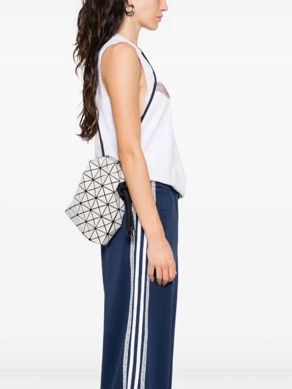 【BAOBAO ISSEY MIYAKE】ジオメトリックパネル バケットバッグ Bao Bao Issey Miyake ジオメトリックパネル バケットバッグ