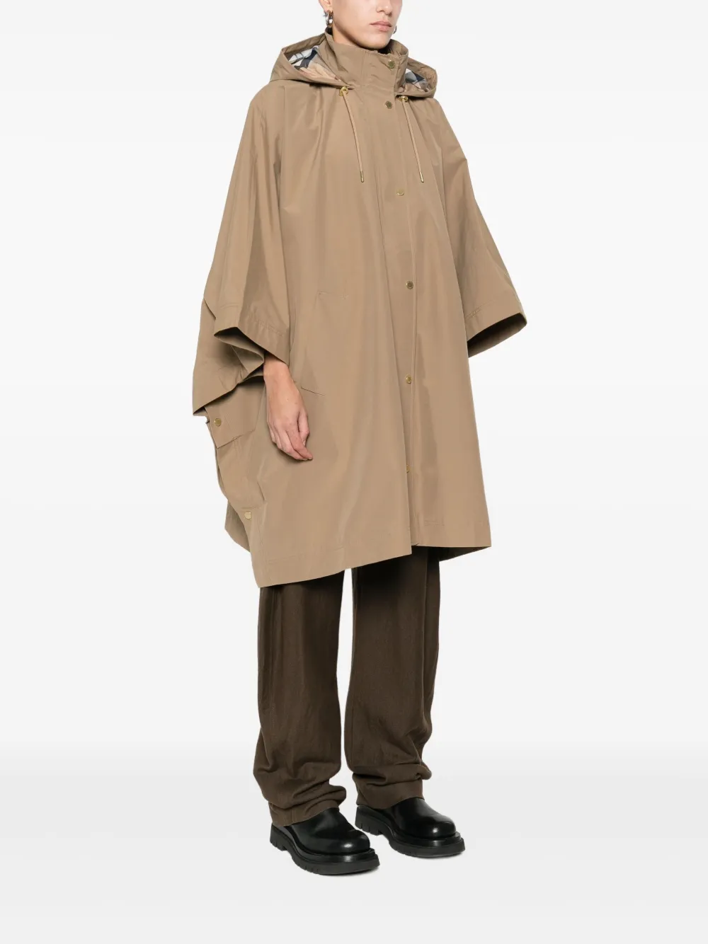 Barbour Jas met capuchon en knopen Bruin