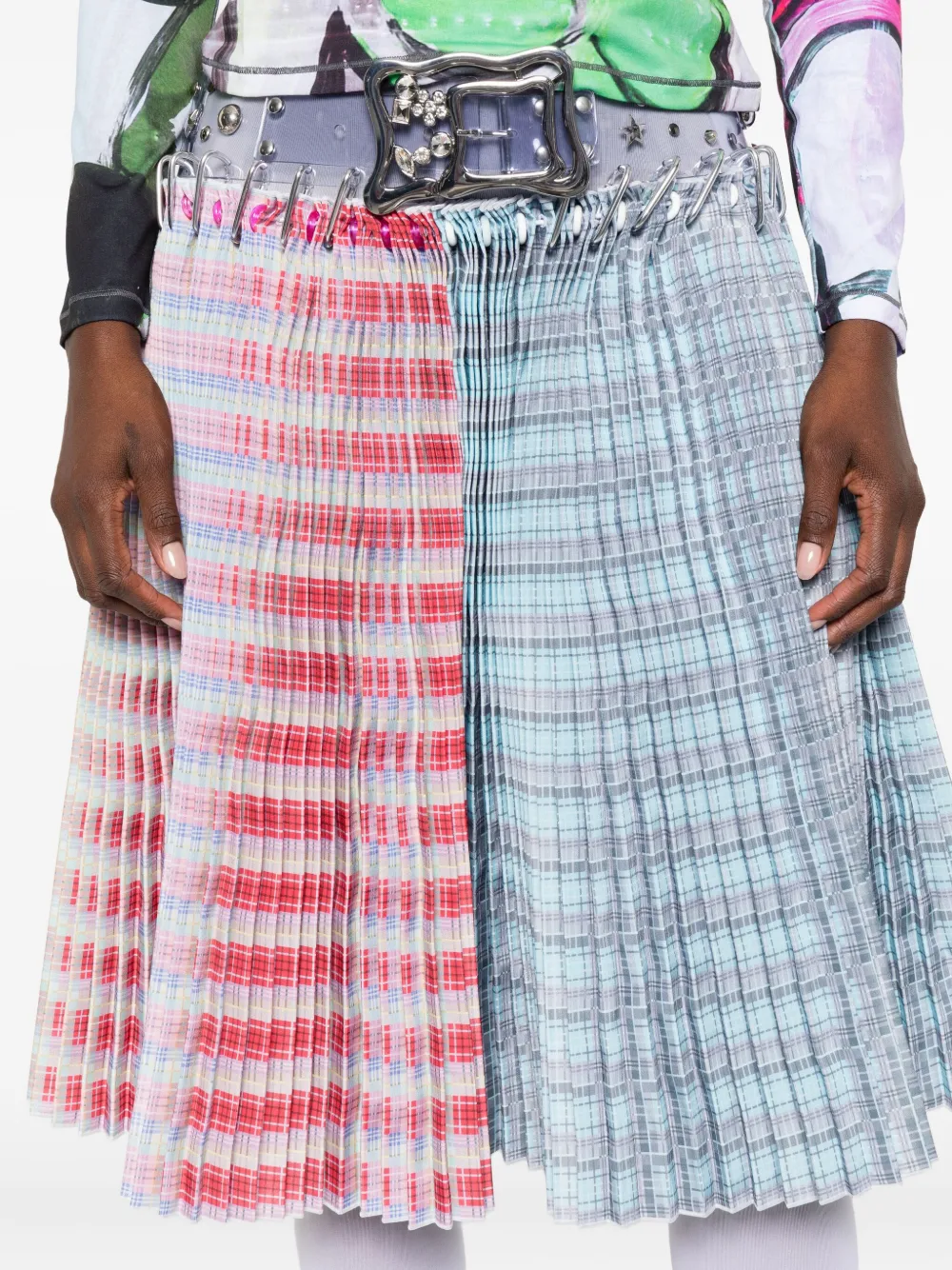 Chopova Lowena Pleated Carabiner Skirt In Red