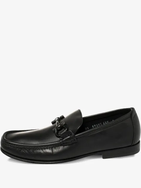 Ferragamo Pre-Owned Gancini-detail loafers