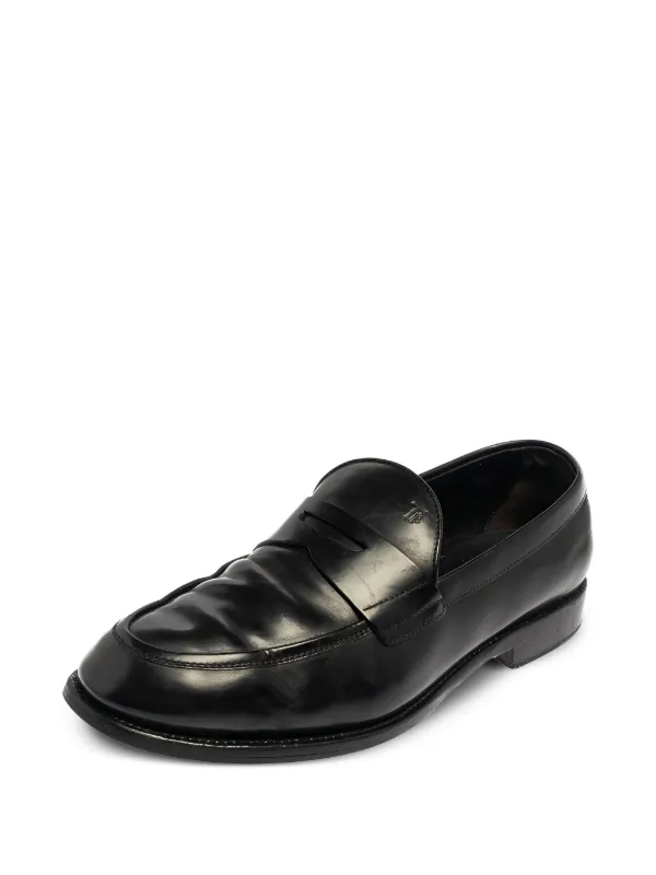 Tod’s Vintage Loafers Obsession: An Affordable Range of Vintage Tod main image 4