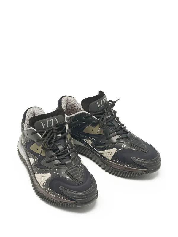 Valentino Garavani Pre-Owned Wade Runner Sneakers | Green