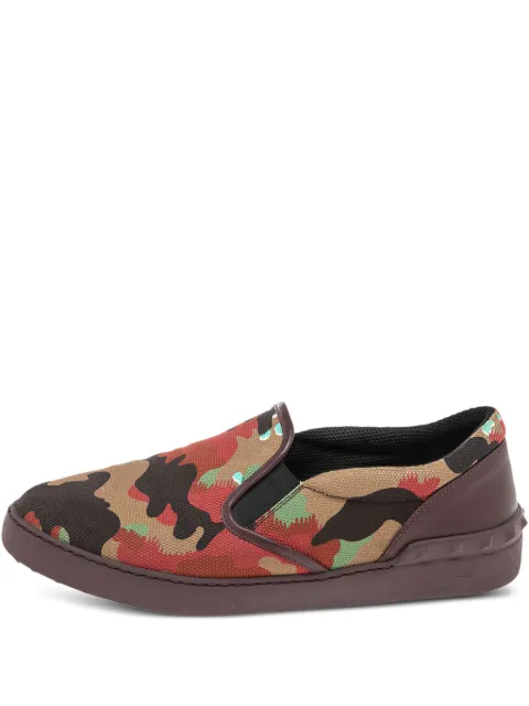 Valentino Garavani Pre-Owned camouflage-print slip-on sneakers