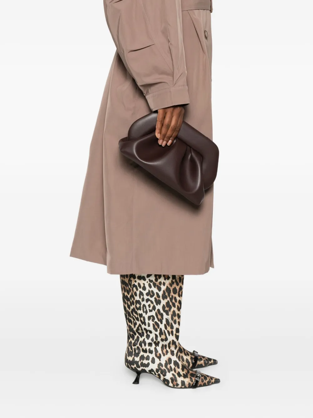 Themoirè Bios pleated clutch bag - Bruin