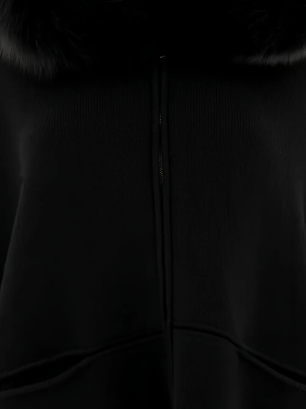 GIOVI Cape met capuchon en afwerking van imitatiebont Zwart