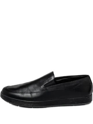 Prada Pre-Owned